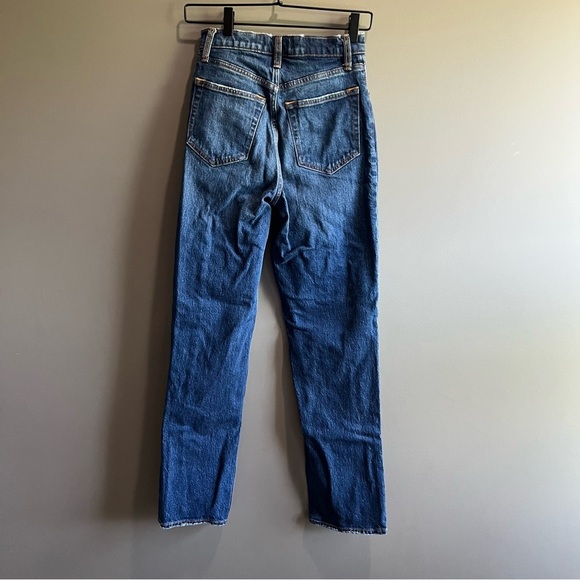 Abercrombie & Fitch 90s Straight Ultra High Rise Medium Wash Blue Jeans - Picture 7 of 11